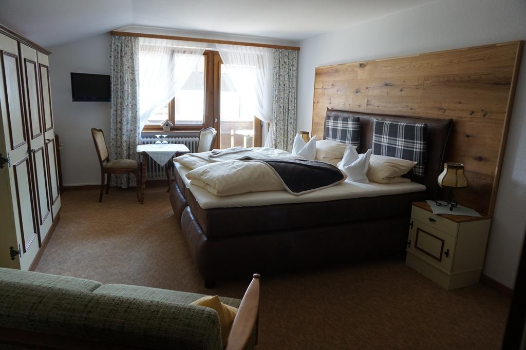 Hotel Garni Liberia Oberstdorf Zewnętrze zdjęcie